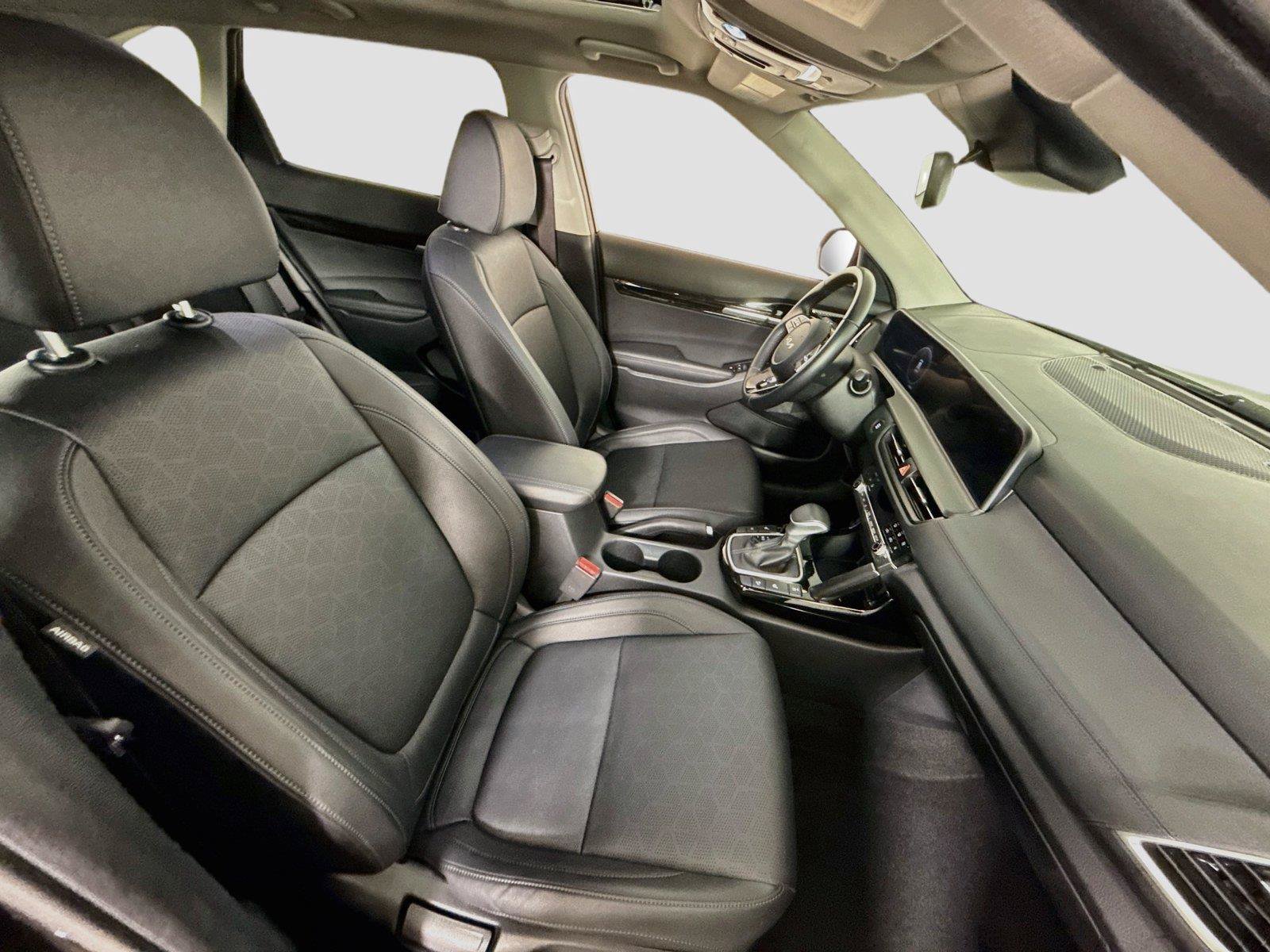 Used 2024 Kia Seltos EX AWD/4WD image 21