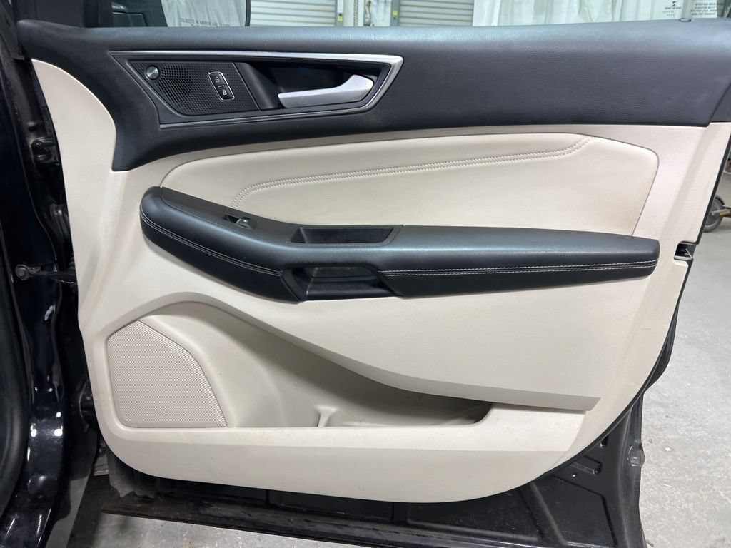 Used 2021 Ford Edge Titanium w/ Cargo Accessory Package FWD image 11