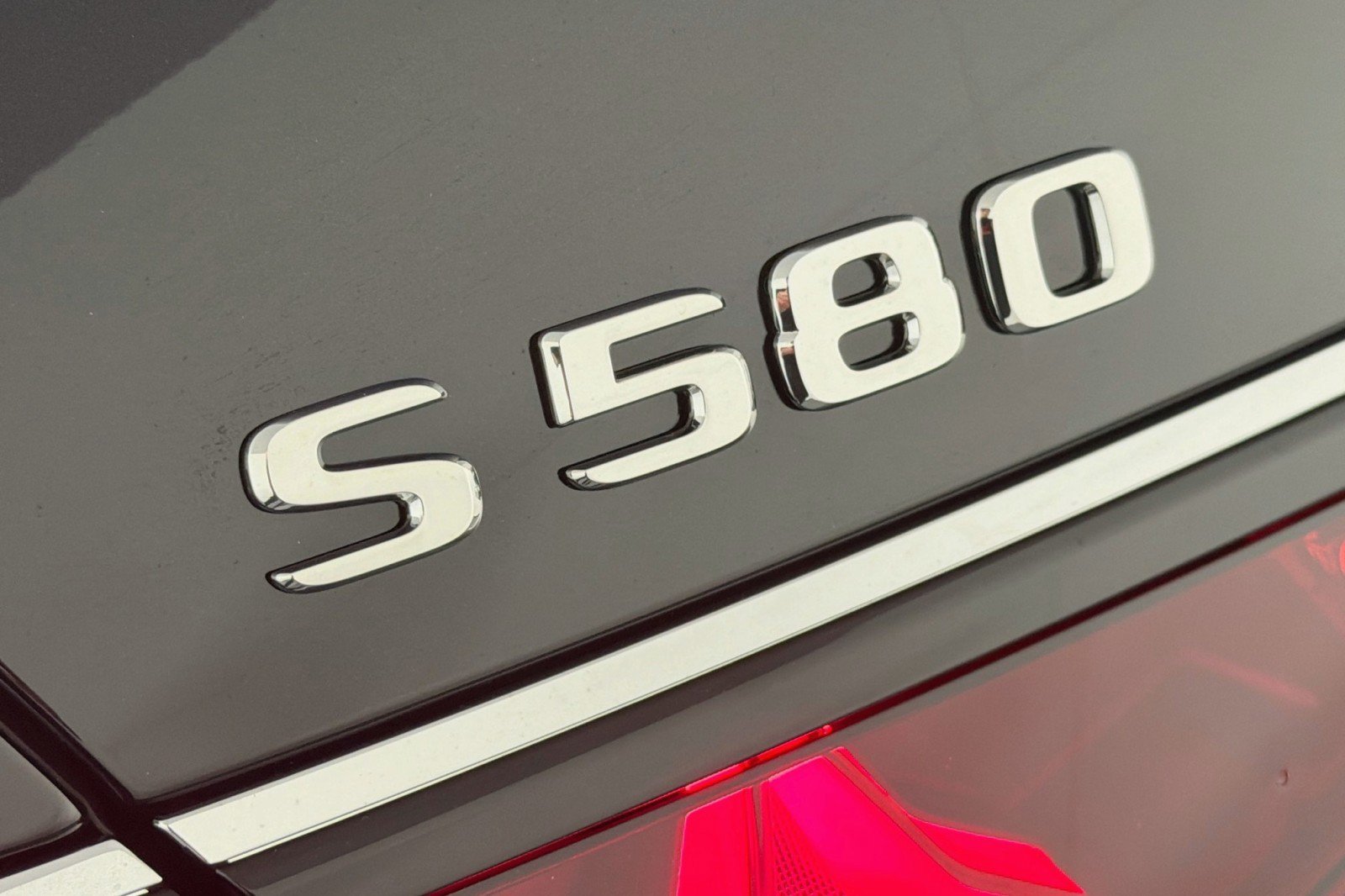 New 2027 Mercedes-Benz S 580 4MATIC Sedan image 8