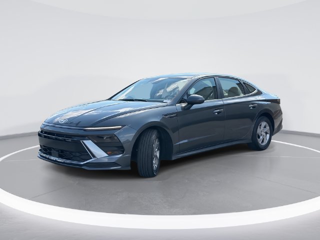 Certified 2026 Hyundai Sonata SE FWD image 1