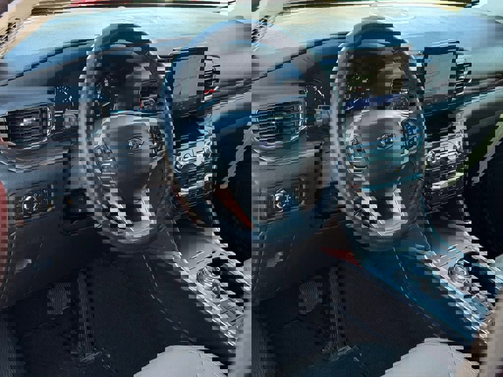 Certified 2023 Ford Explorer Limited image 16