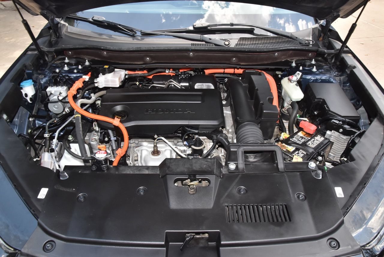 Used 2024 Honda CR-V Sport Touring image 38