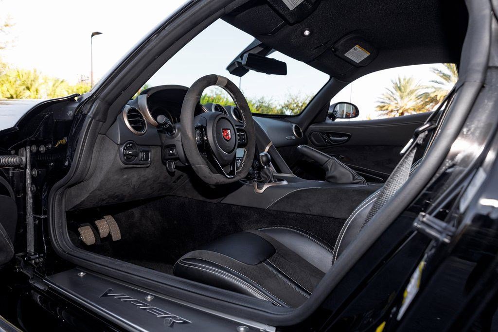 Used 2017 Dodge Viper GTC w/ ACR Package RWD image 36