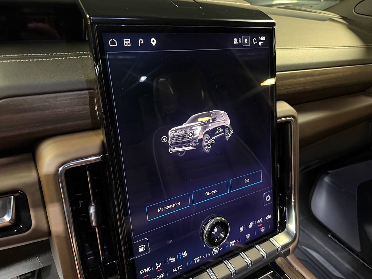 Used 2026 GMC Yukon Denali Ultimate AWD/4WD image 15