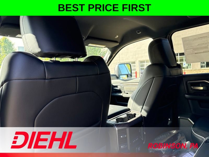 New 2026 RAM 3500 Laramie AWD/4WD image 21