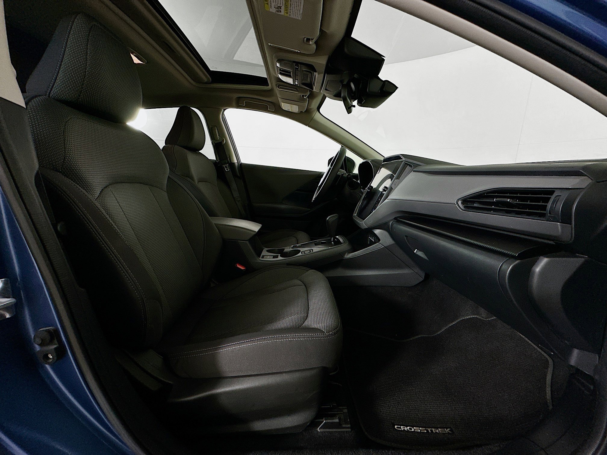 Used 2024 Subaru Crosstrek 2.0i Premium image 31