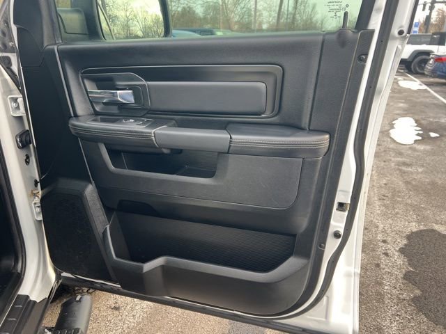 Used 2018 RAM 1500 Rebel w/ Luxury Group image 31