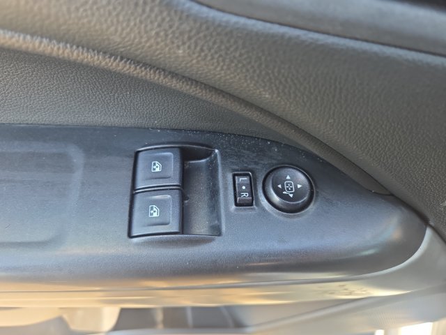 Used 2022 Chevrolet Colorado LT w/ Fleet Safety Package RWD image 17