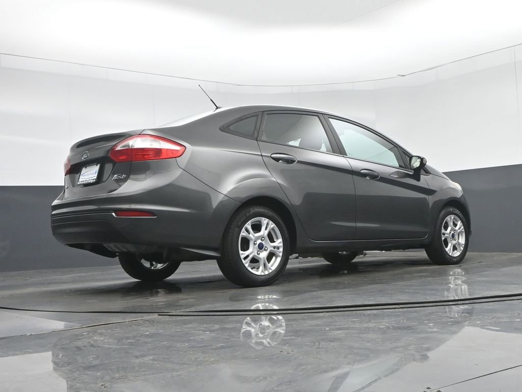 Used 2016 Ford Fiesta SE image 45