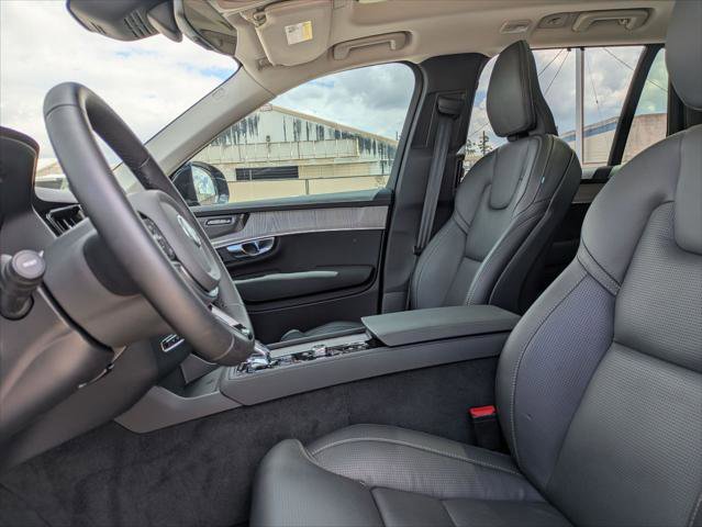 Used 2025 Volvo XC90 B6 Ultra w/ Protection Package Premier image 22