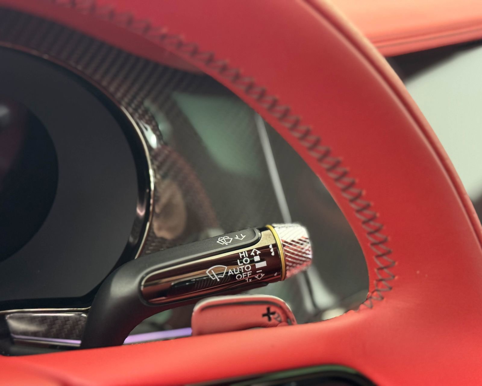 New 2025 Bentley Flying Spur Plug-In Hybrid image 18