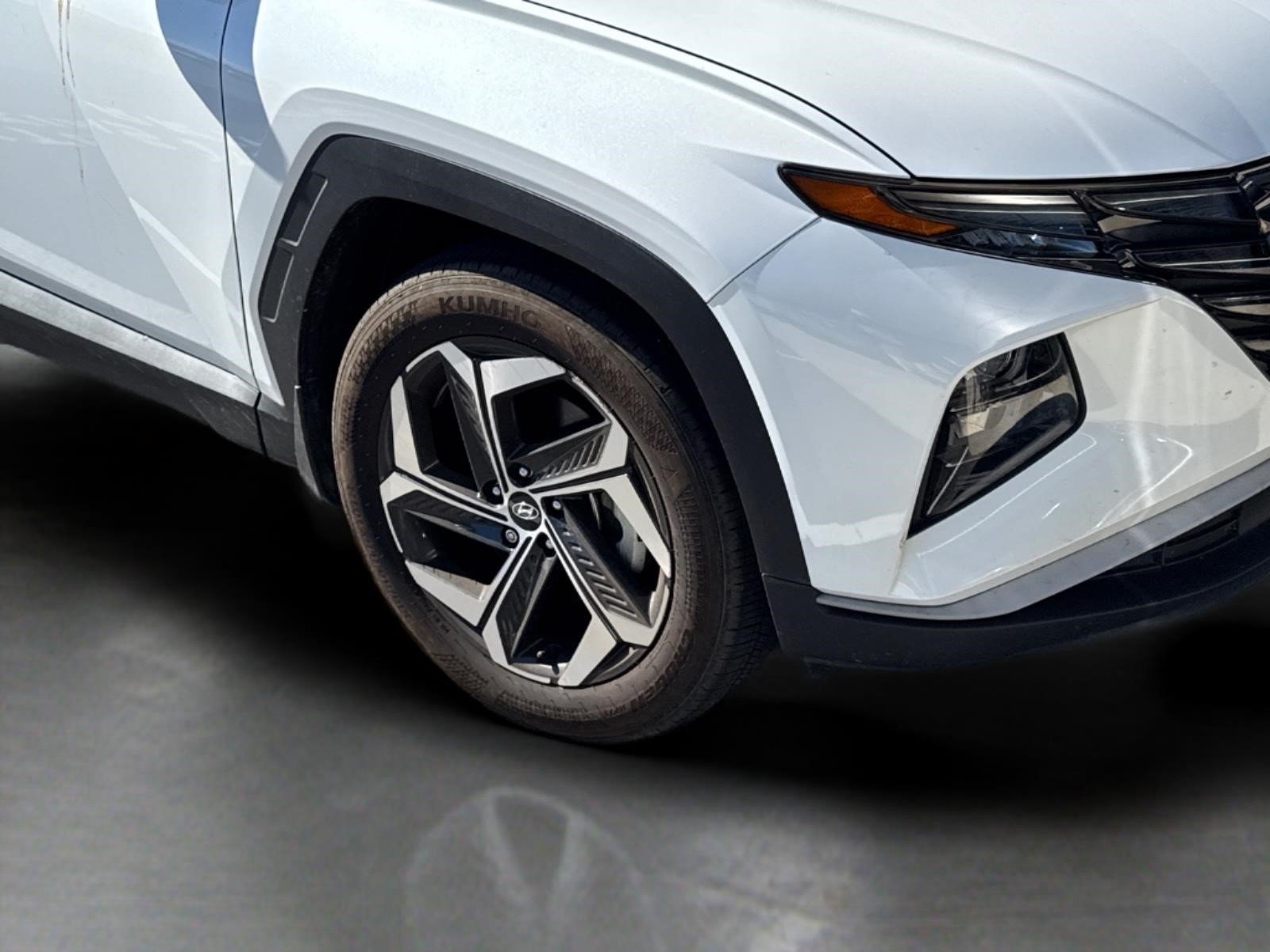 Used 2022 Hyundai Tucson SEL w/ Convenience + Premium Package FWD image 11