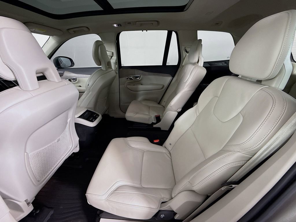 Used 2021 Volvo XC90 T6 Inscription w/ Advanced Package image 26