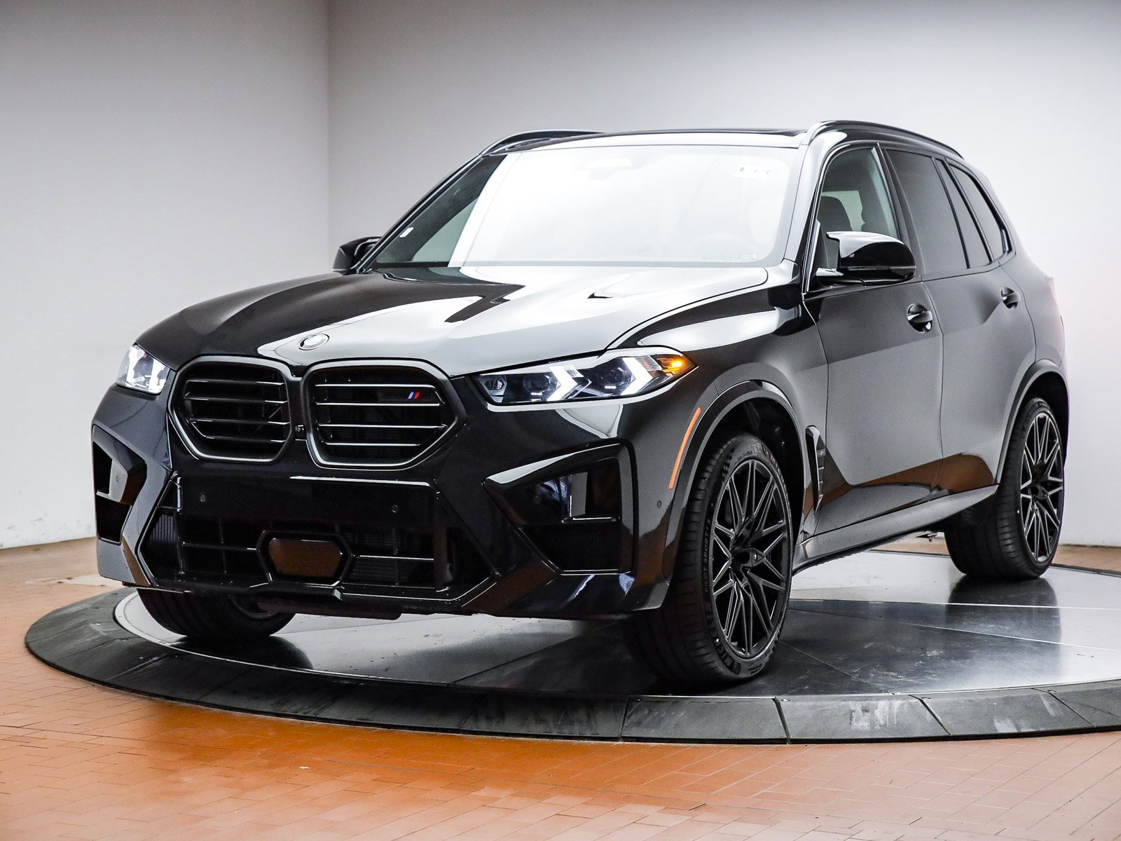 New 2026 BMW X5 M Competition w/ Executive Package