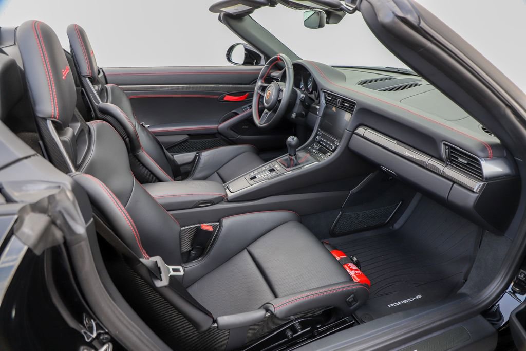Used 2019 Porsche 911 Speedster image 36