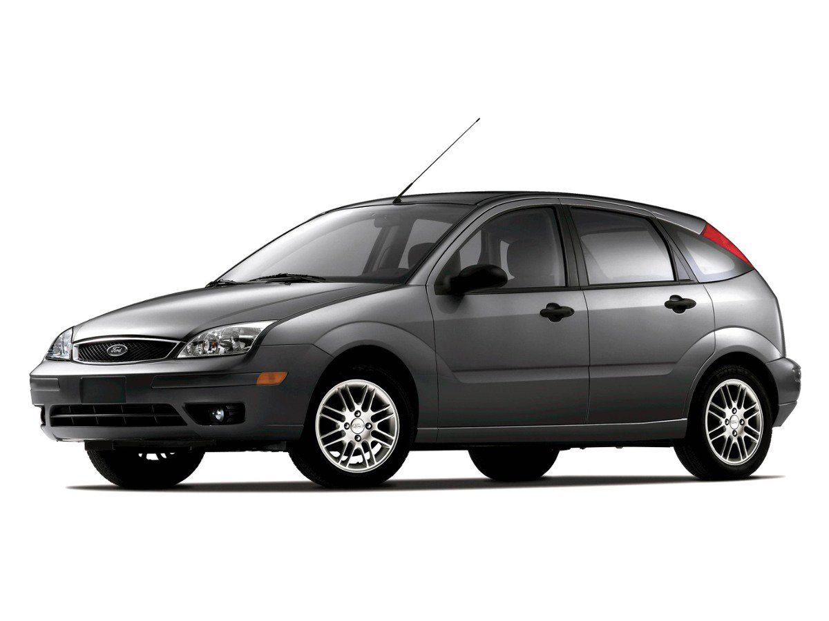 Used 2007 Ford Focus ZX5 Hatchback FWD image 2