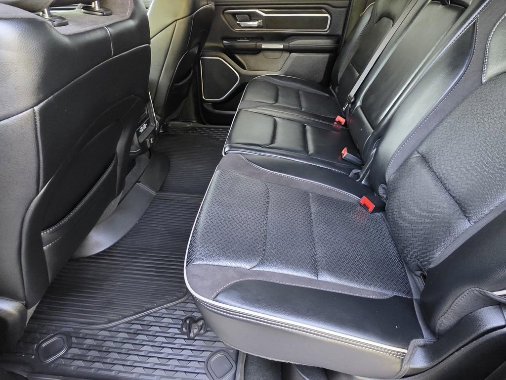 Used 2023 RAM 1500 Laramie AWD/4WD image 10