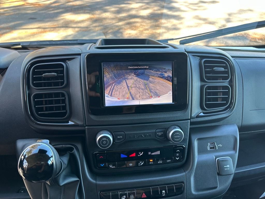 New 2026 RAM ProMaster 3500 w/ Cold Weather Group image 17