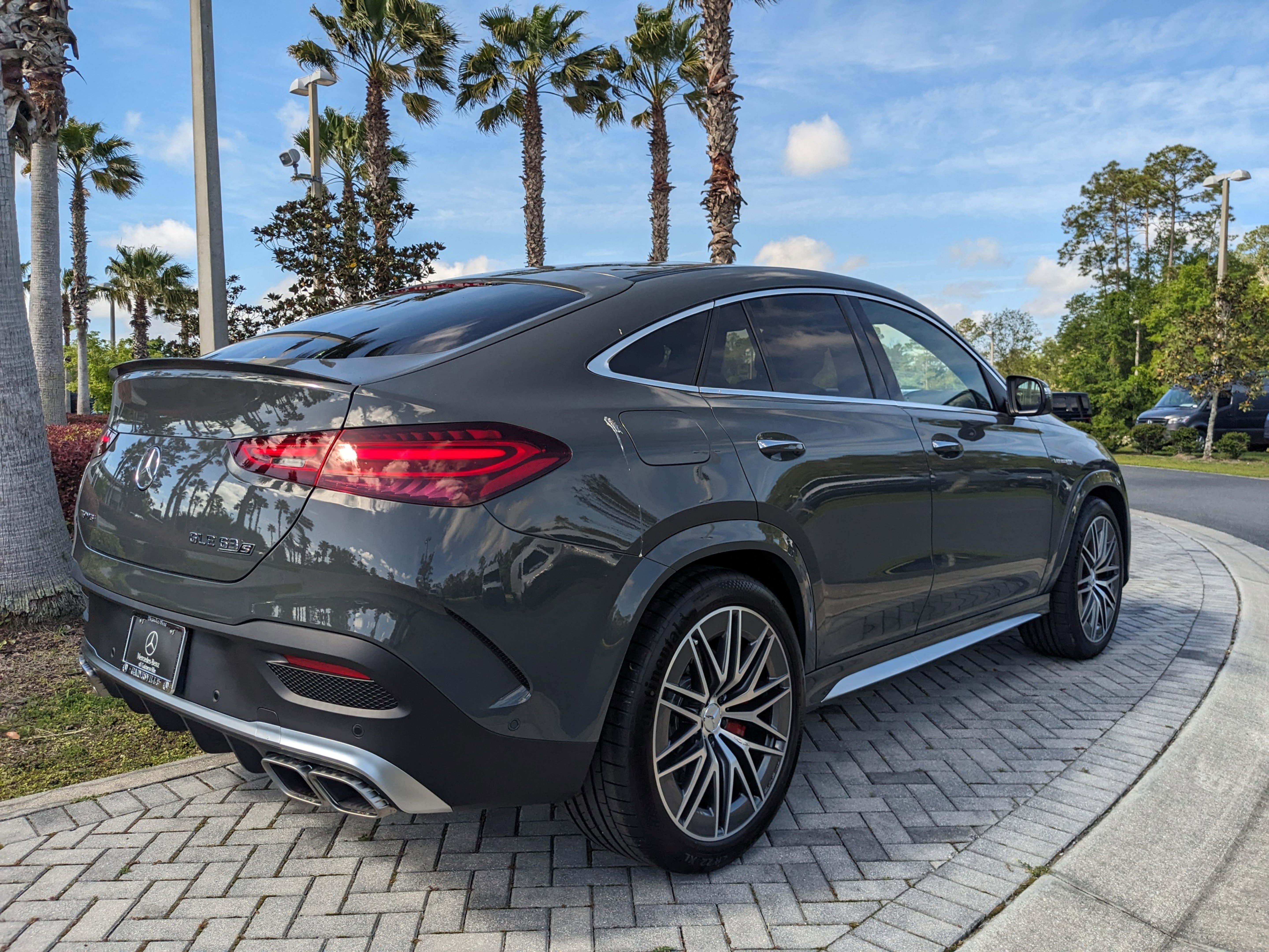 New 2025 Mercedes-Benz GLE 63 AMG S image 7