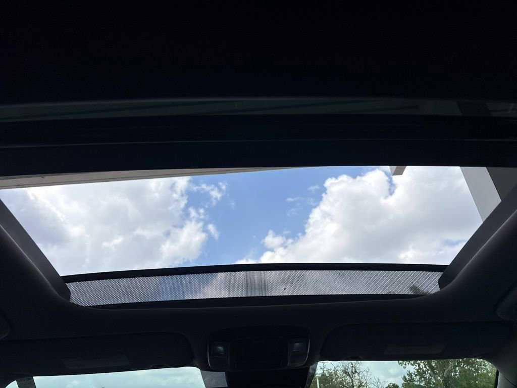 Used 2022 Hyundai Sonata Limited image 25