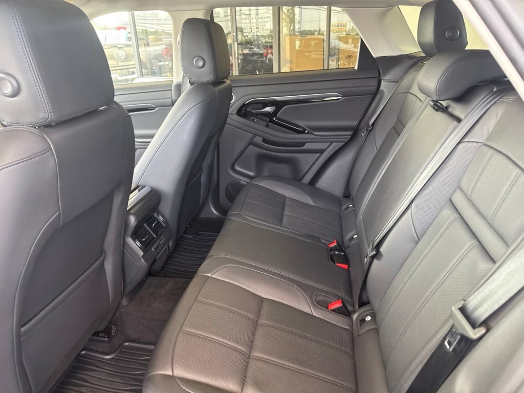 Used 2023 Land Rover Range Rover Evoque SE AWD/4WD image 14