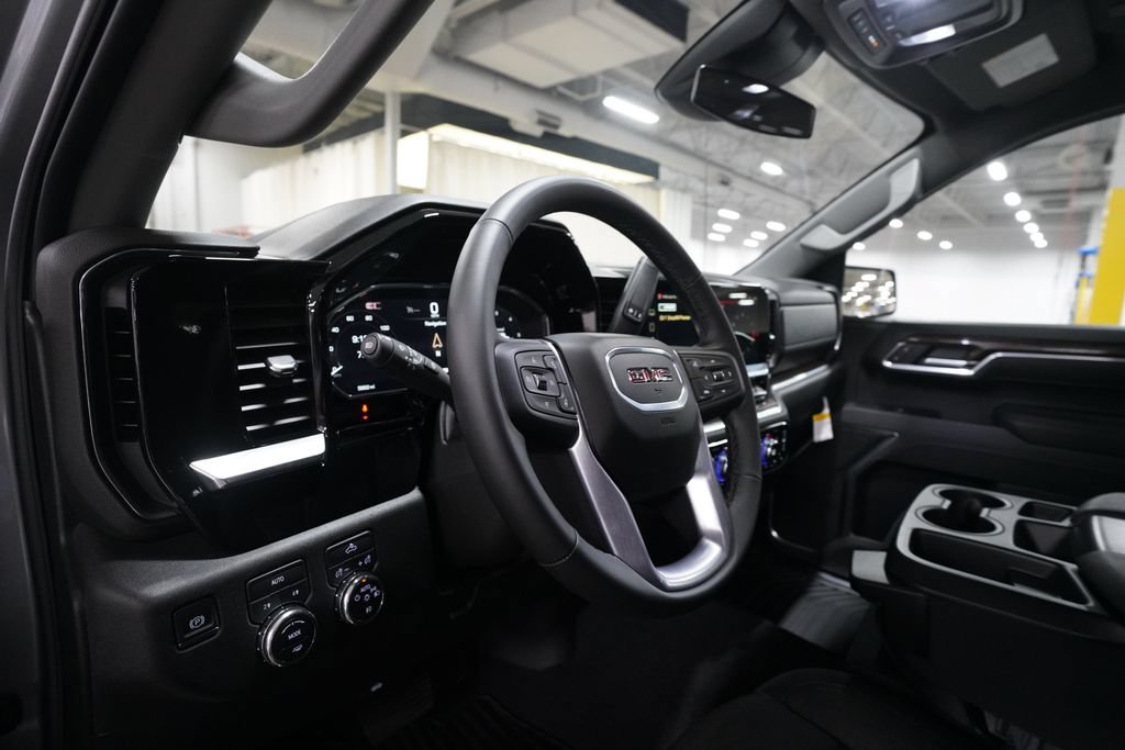 Certified 2026 GMC Sierra 1500 Elevation AWD/4WD image 8