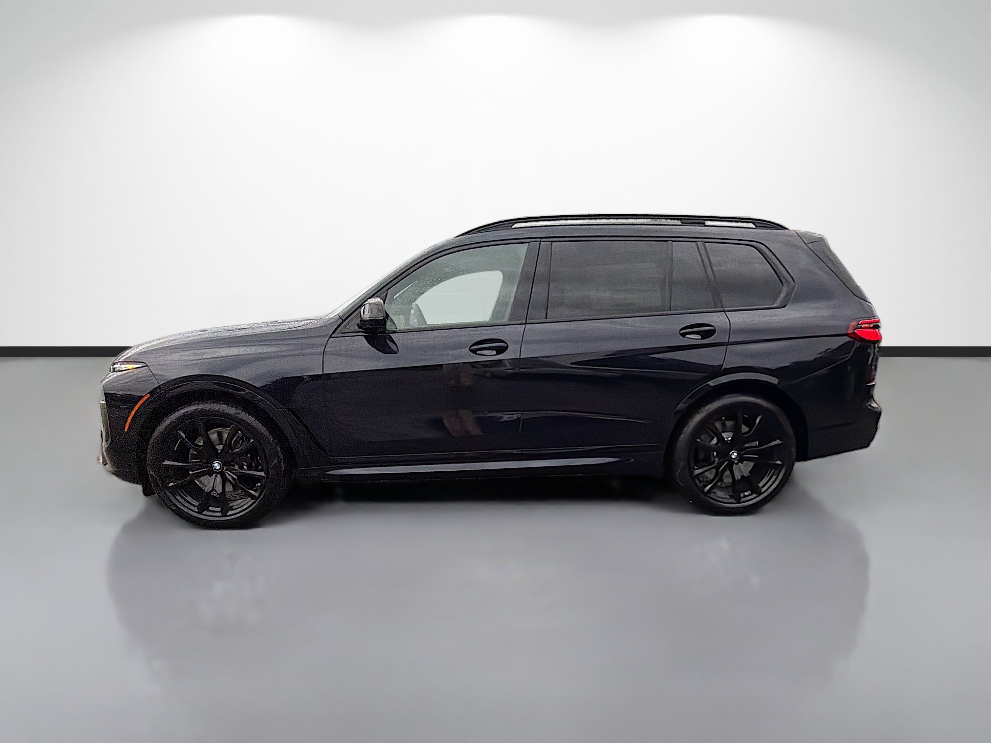 New 2027 BMW X7 M60i AWD/4WD image 6
