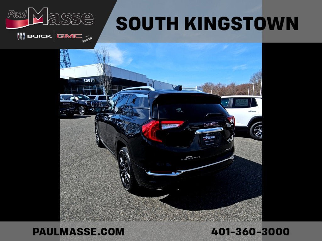 Used 2023 GMC Terrain Denali w/ Black Diamond Edition AWD/4WD image 4