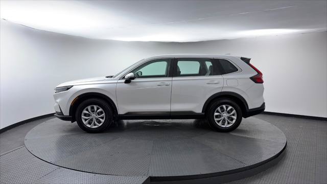 Used 2024 Honda CR-V LX image 3