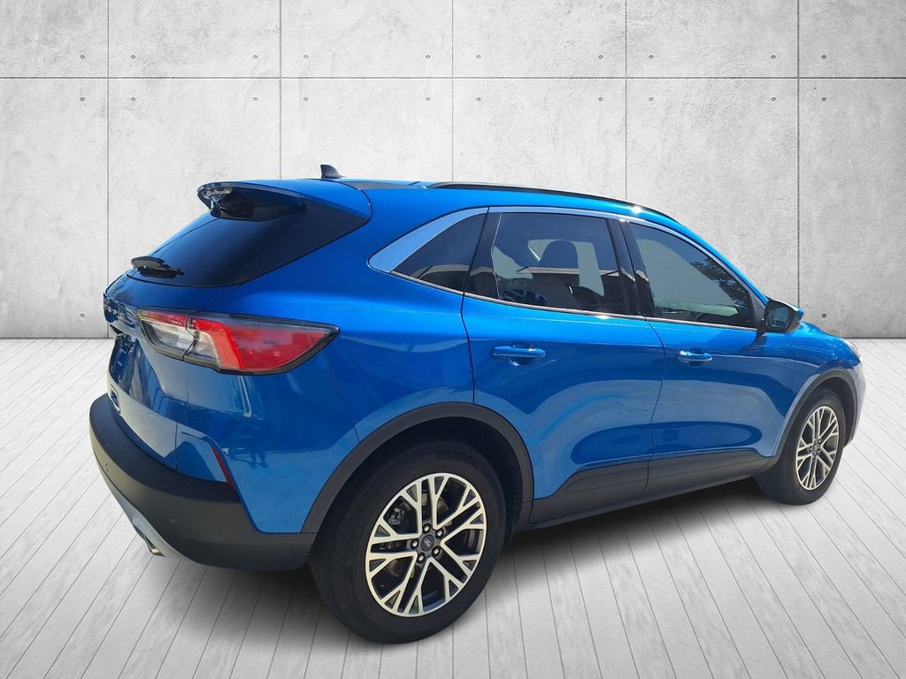 Used 2020 Ford Escape SEL image 4
