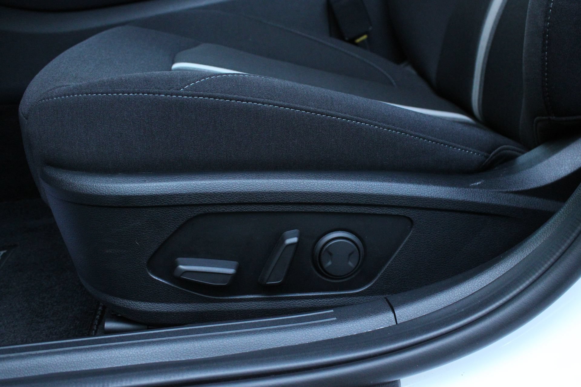 Used 2022 Hyundai Sonata SEL w/ Cargo Package FWD image 13