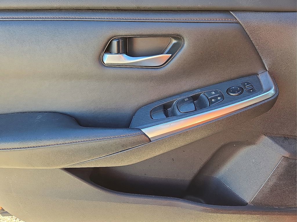 Used 2021 Nissan Sentra SR image 21