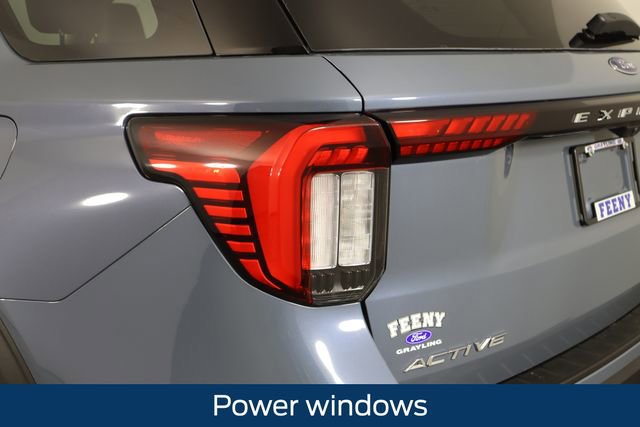 New 2026 Ford Explorer Active w/ Active Comfort Package image 18