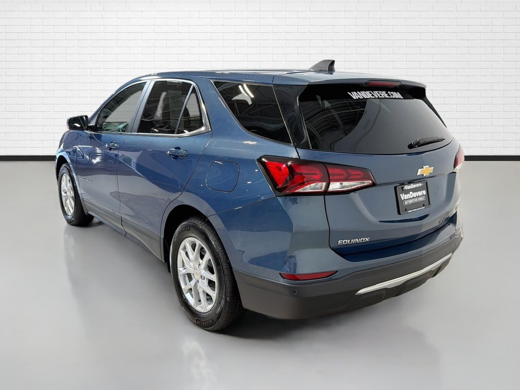 Used 2024 Chevrolet Equinox LT FWD image 7