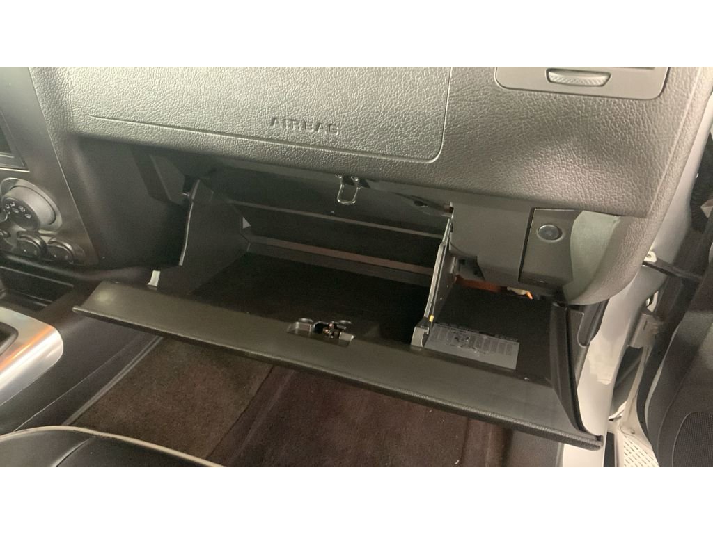 Used 2009 HUMMER H3 Alpha image 36