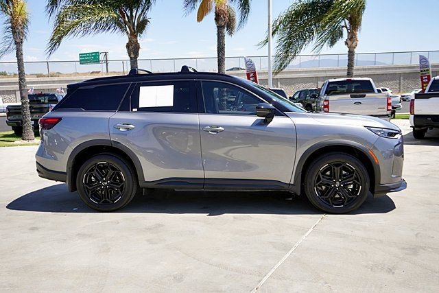 Used 2026 INFINITI QX60 Sport w/ Dark Cargo Package AWD/4WD image 3