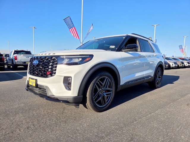 New 2026 Ford Explorer ST w/ Sun And Sound Package AWD/4WD image 2