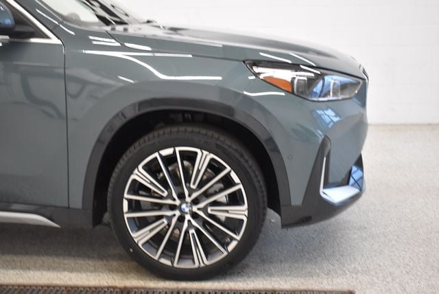 New 2026 BMW X1 xDrive28i AWD/4WD image 13