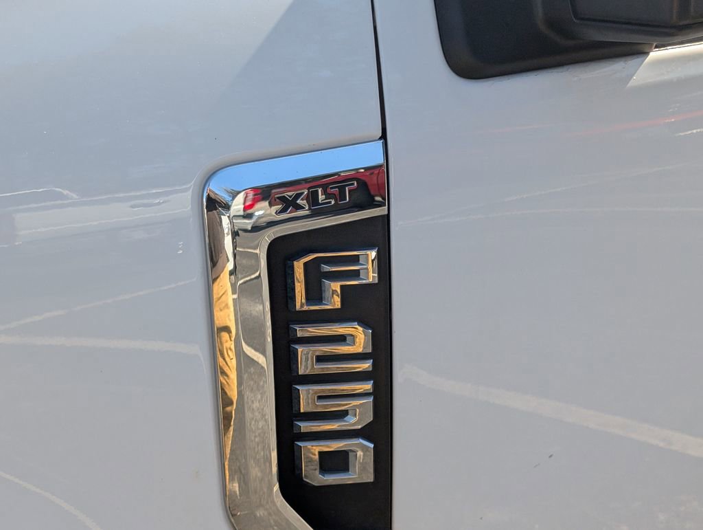 Used 2022 Ford F250 XLT w/ XLT Premium Package image 19
