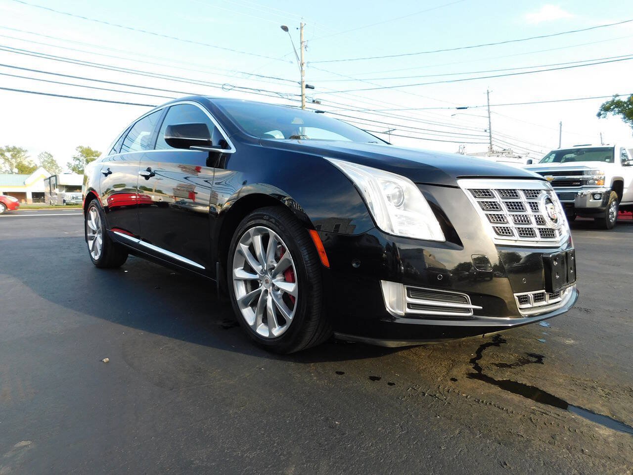Used 2014 Cadillac XTS Luxury w/ Driver Awareness Package FWD image 1