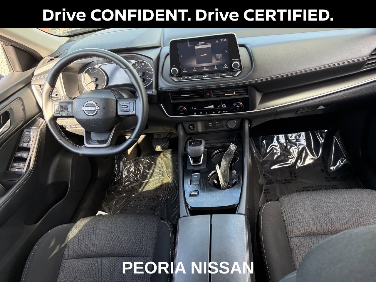 Certified 2025 Nissan Rogue SV FWD image 17