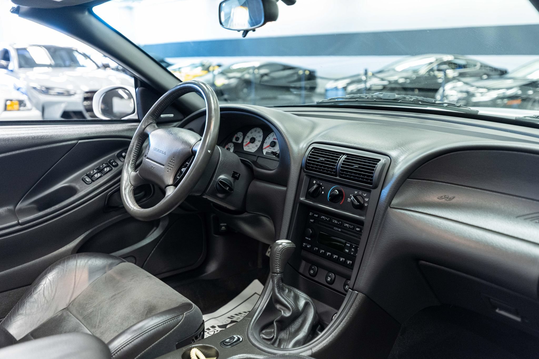 Used 2004 Ford Mustang Cobra RWD image 13