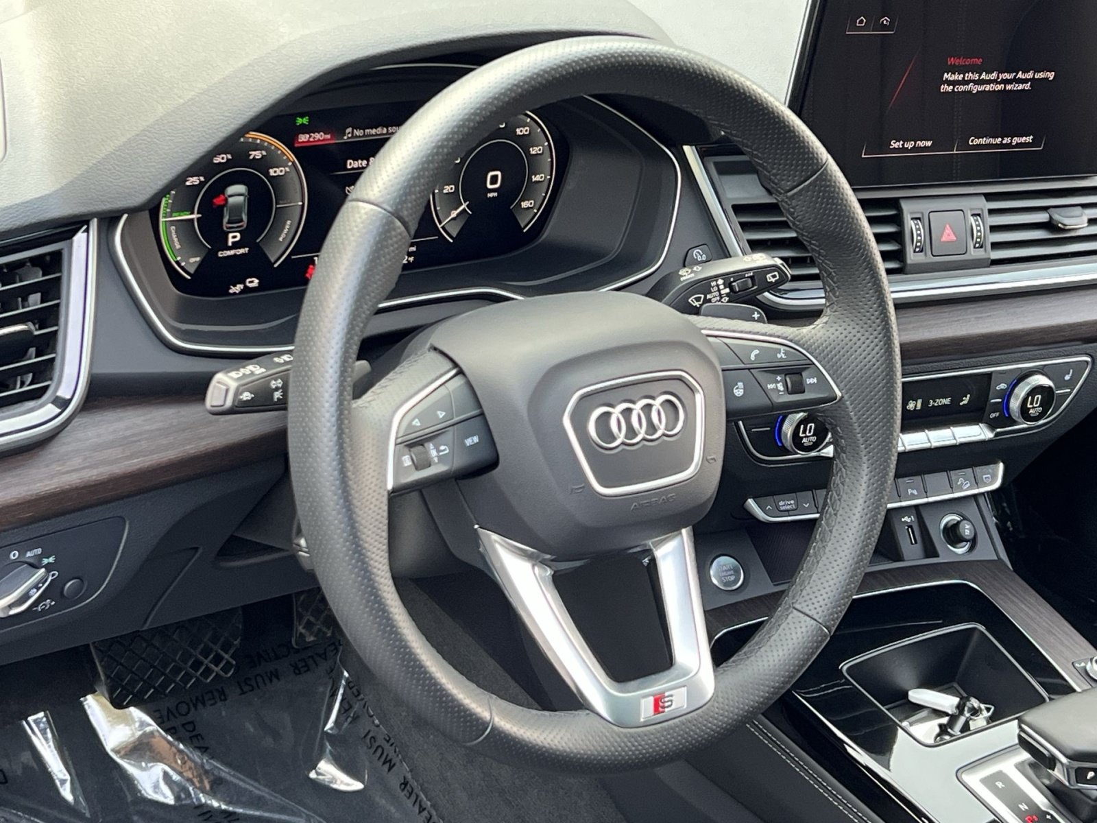 Used 2024 Audi Q5 e Premium Plus AWD/4WD image 21