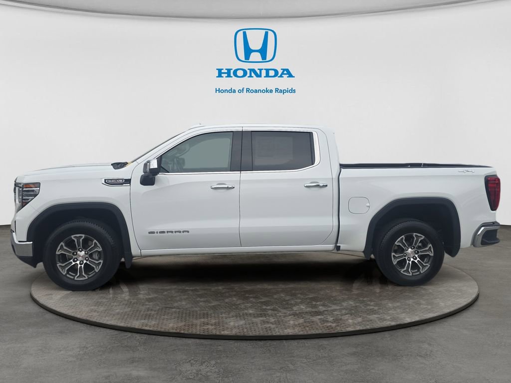 Used 2025 GMC Sierra 1500 SLT AWD/4WD image 2