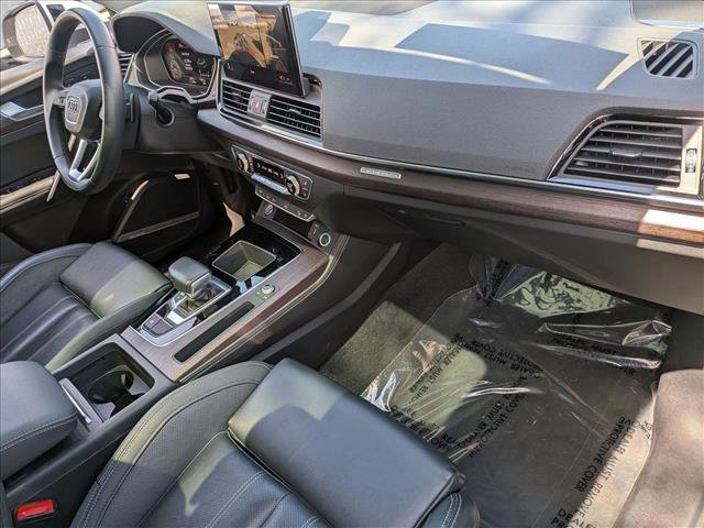Used 2021 Audi Q5 2.0T Premium Plus w/ Premium Plus Package AWD/4WD image 21