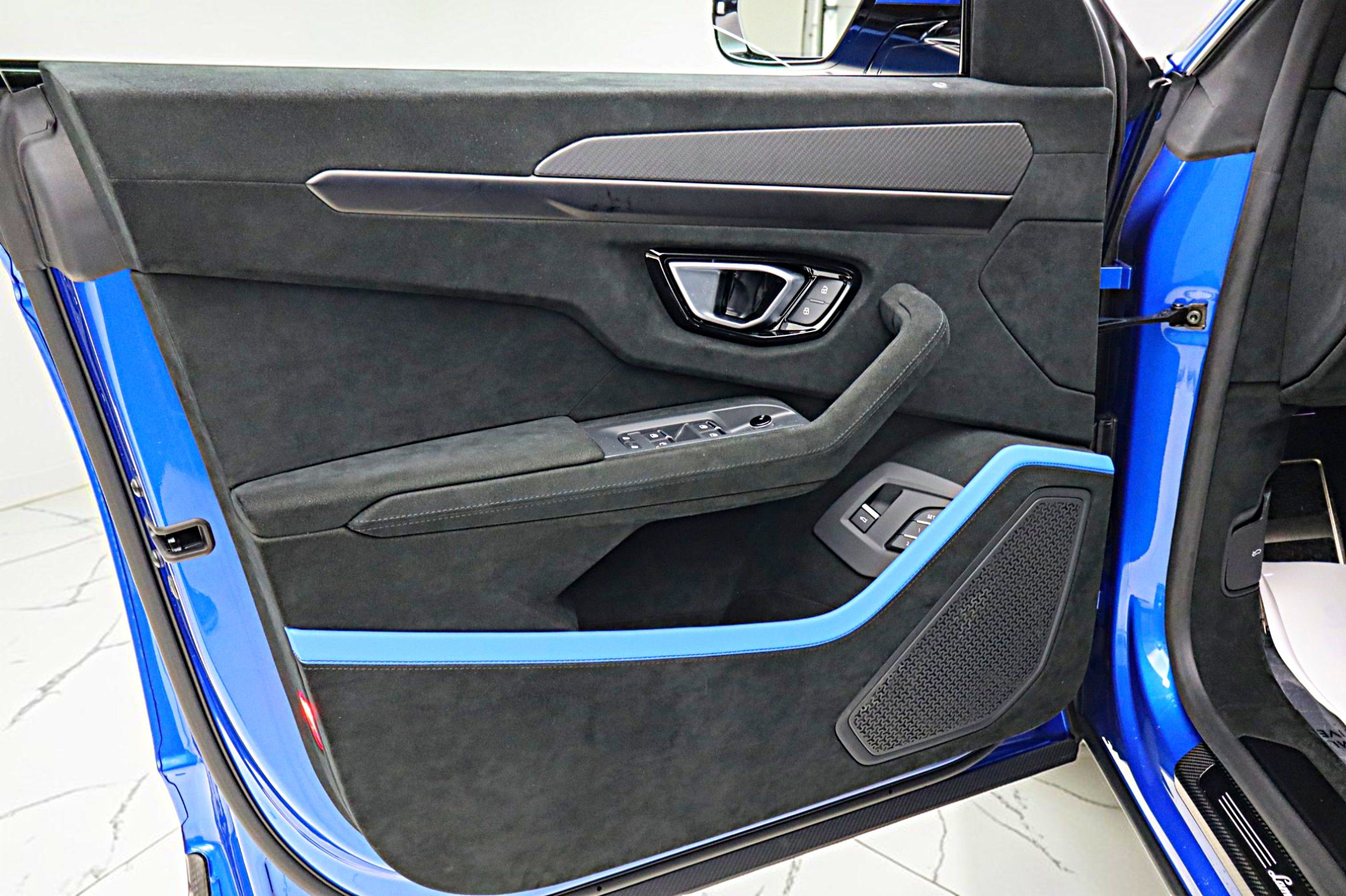 Used 2024 Lamborghini Urus Performante image 55