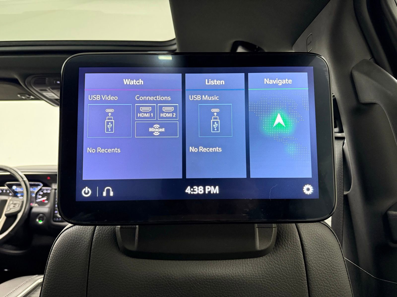 Used 2021 GMC Yukon Denali w/ Denali Premium Package image 30