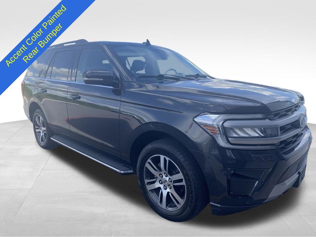 Used 2022 Ford Expedition XLT AWD/4WD image 16