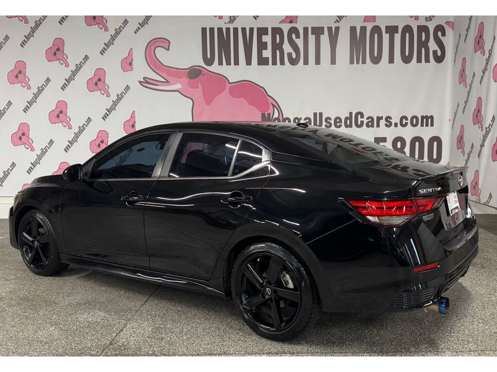 Used 2024 Nissan Sentra SR w/ SR Premium Package image 13