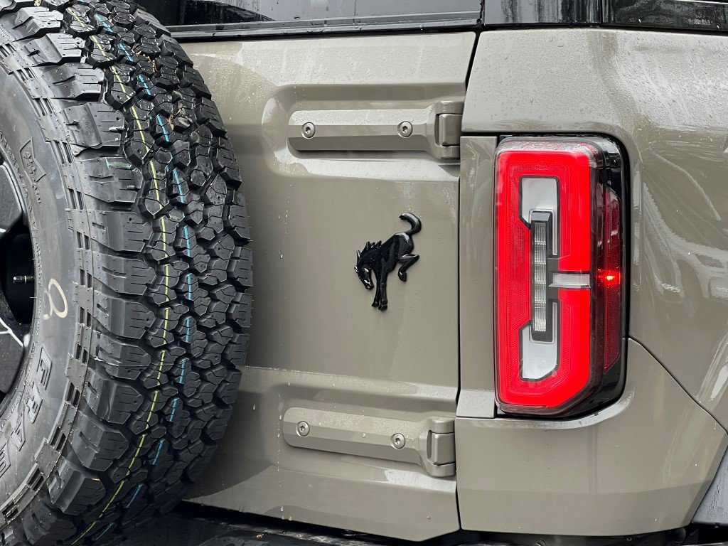 New 2025 Ford Bronco Outer Banks image 5